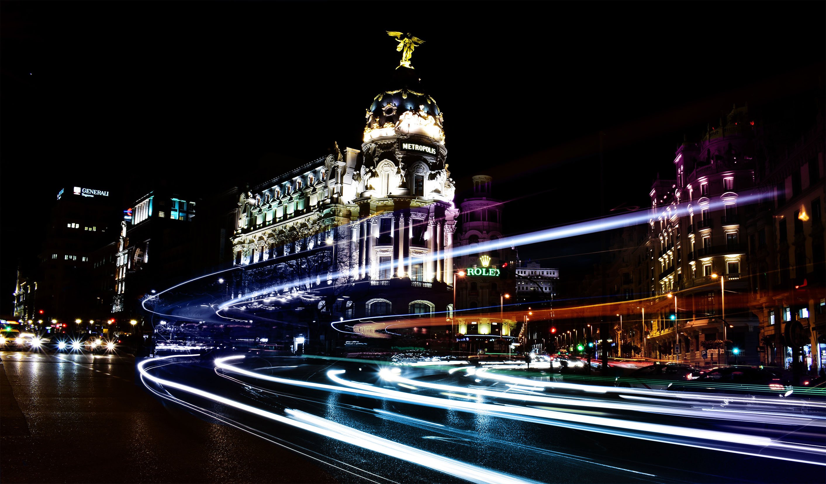 Long exposure of traffic moving through the city